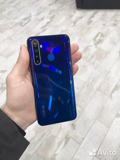 realme 5 Pro, 4/128 ГБ
