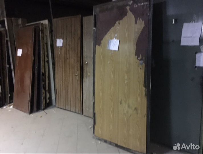 Дверь входная металлическая