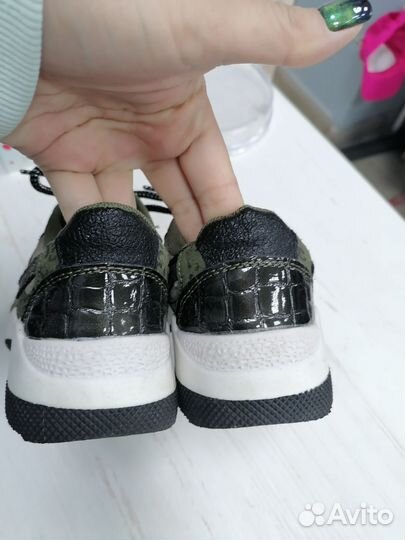 Кроссовки детские graceland