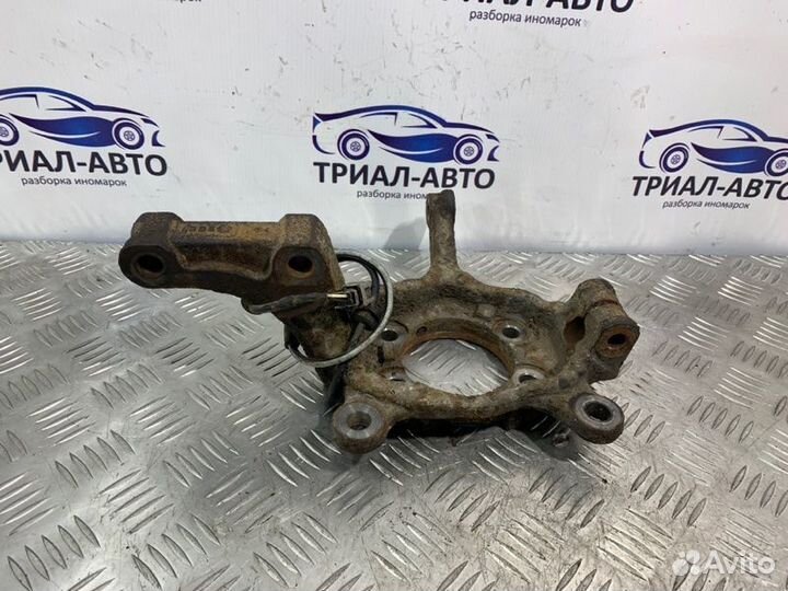 Кулак поворотный передний правый Nissan X-Trail