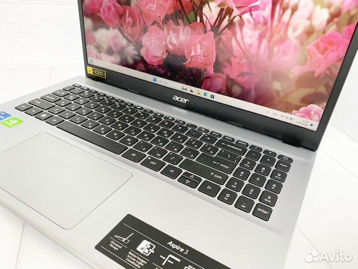 16gb SSD512 MX550 12th Gen i7 Ноутбук Игровой Acer