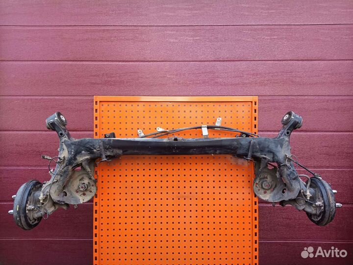 Балка подвески Honda insight