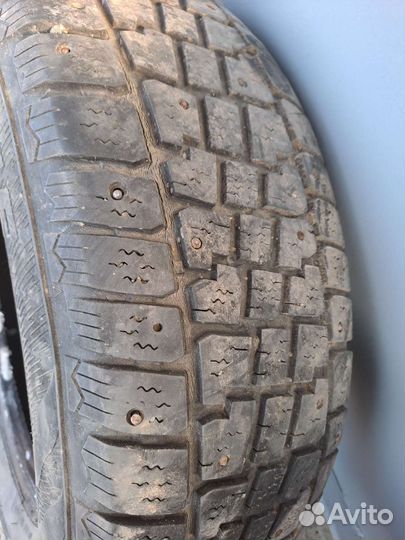 Avatyre Freeze 215/65 R16