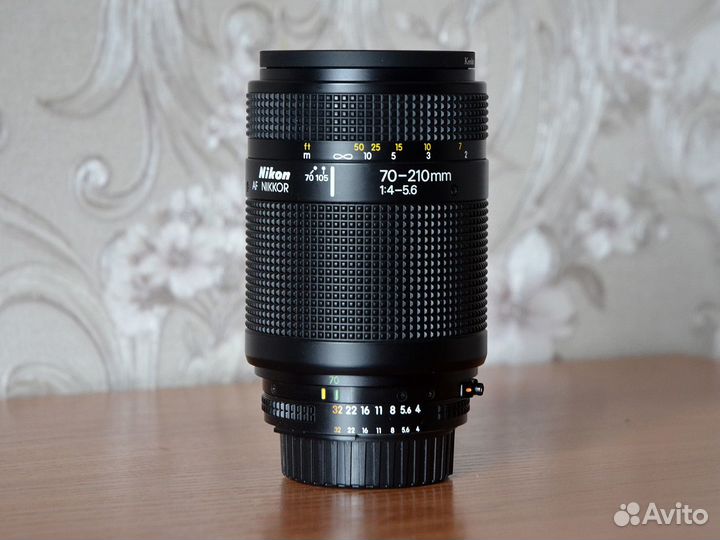 Телеобъектив Nikon AF Nikkor 70-210mm 1:4-5.6