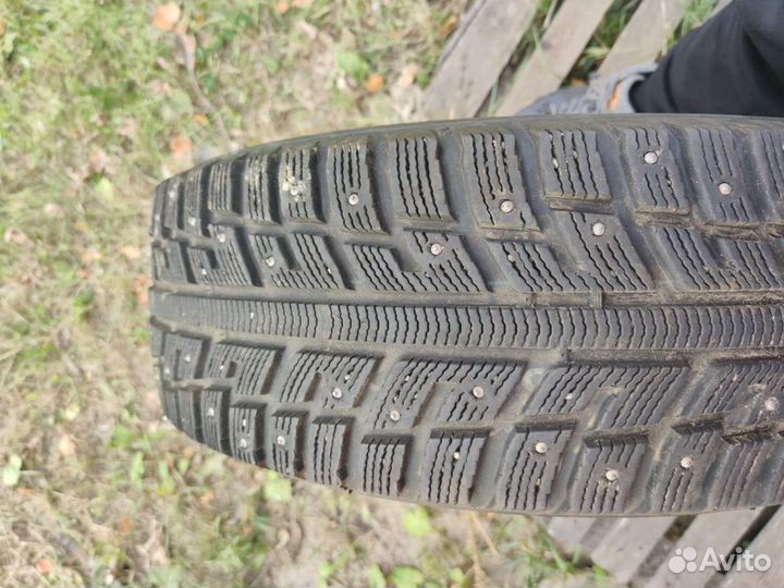 Kumho I'Zen KW22 235/65 R17