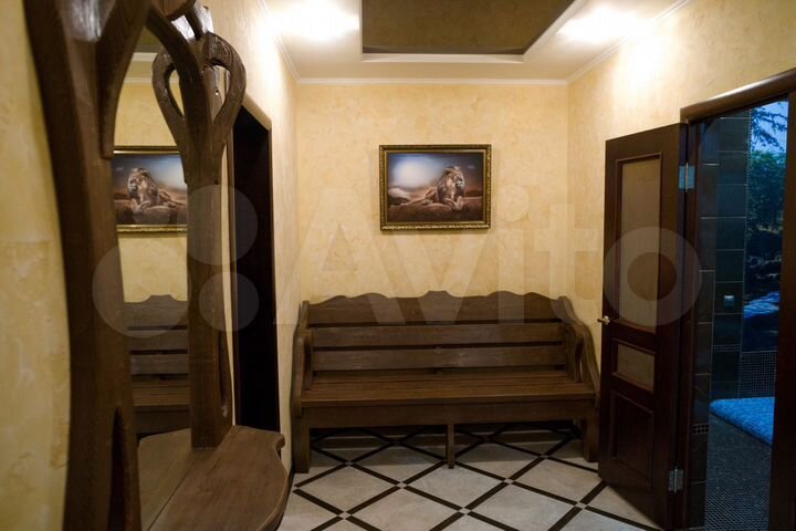 Коттедж 170 м² на участке 10 сот.