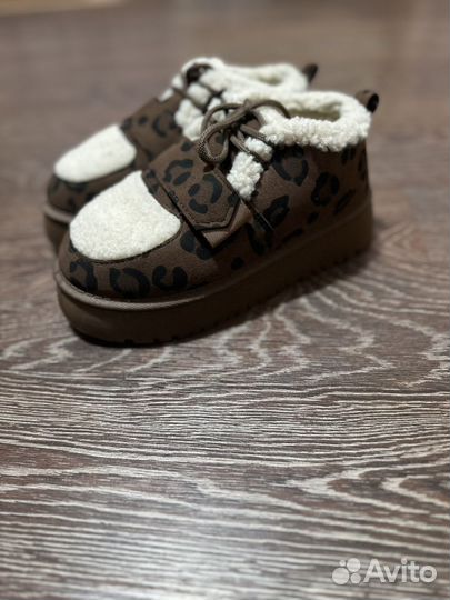 Угги женские короткие