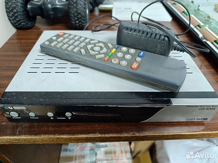 Ресивер Триколор GS 8304