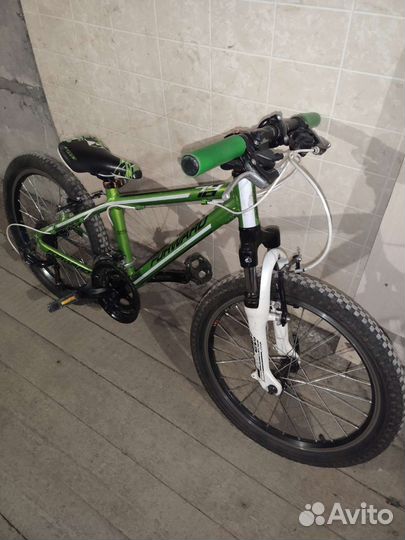 Детский велосипед. Рама алюминий 12ск, колеса 20