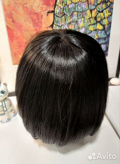 Парик каре чёрный, Германия