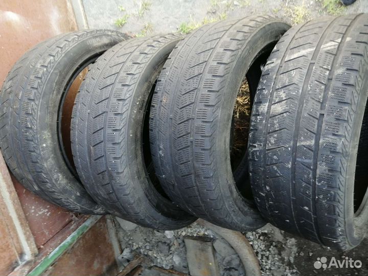 Toyo DRB 255/55 R17