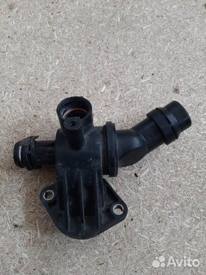 Термостат Volkswagen Passat B6 BVY 2007