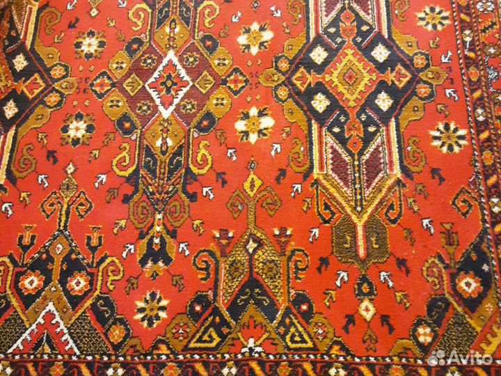 Ковер шерстяной 2 на 3 метра практически новый