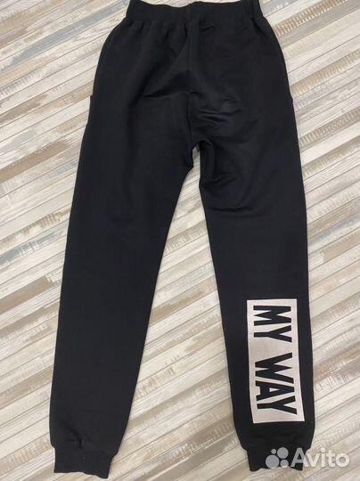 Спортивные брюки