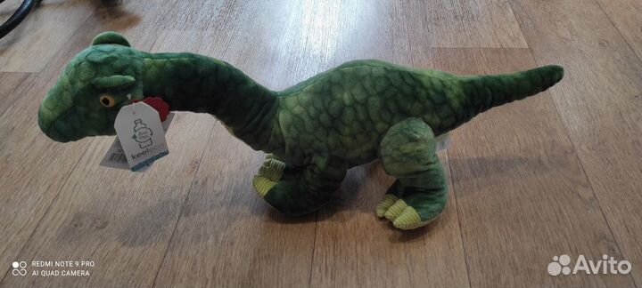 Продам игрушку динозавра