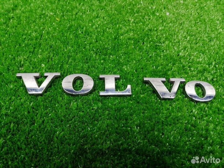 Эмблема задняя Volvo C30 2006-2013