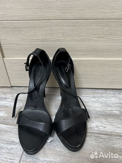 Босоножки женские натуральная кожа zara 38 размер