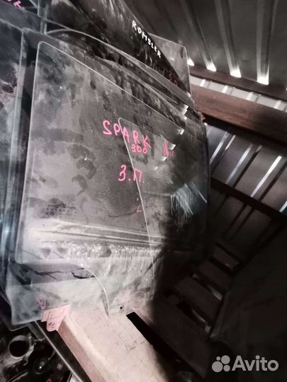 Шевролет спарк м300 задние стёкла