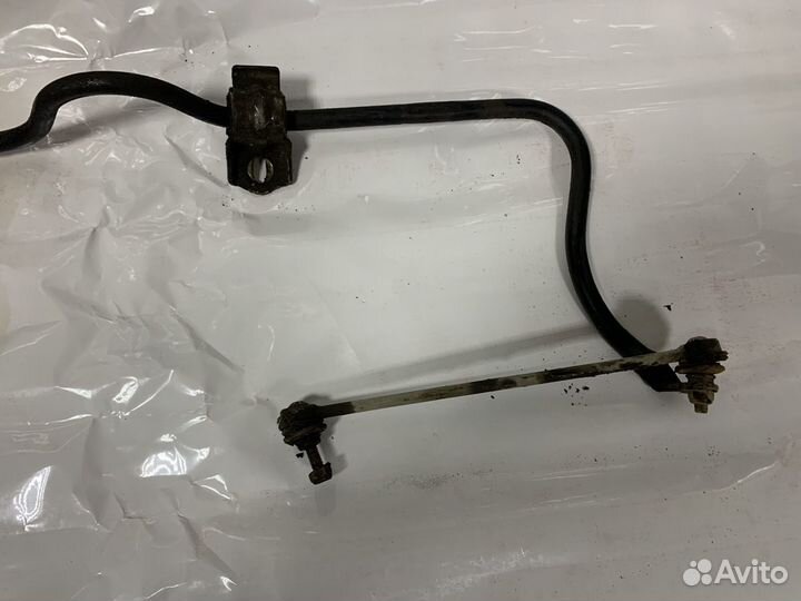 Стабилизатор передней подвески Peugeot 206