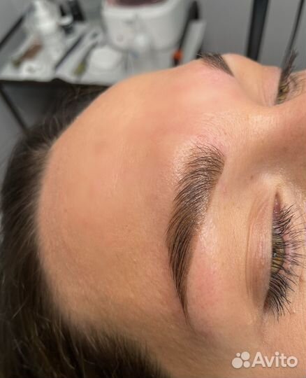 Оформление бровей