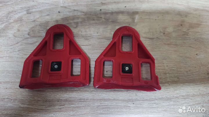 Шипы look delta, arc