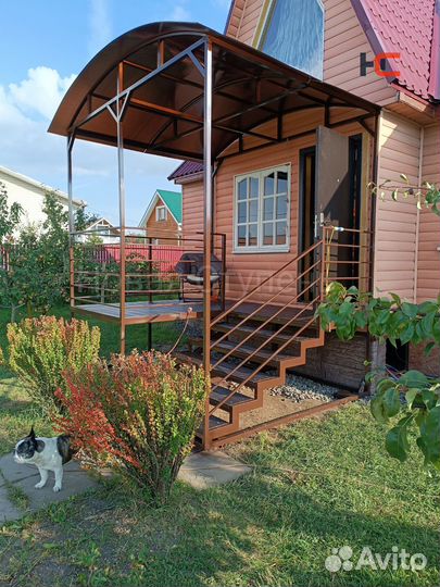 Крыльцо металлическое. Козырек под ключ