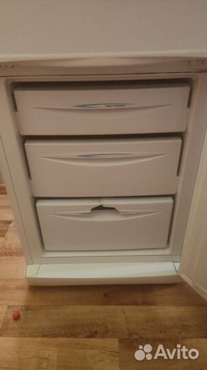 Холодильник stinol