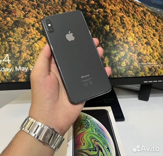 iPhone Xs Max, 64 ГБ