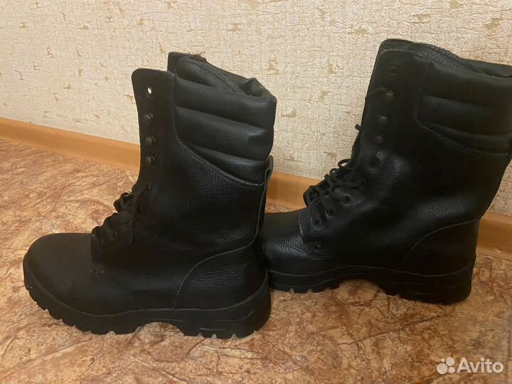 Берцы зимние мужские 45р-р,мех натуральный
