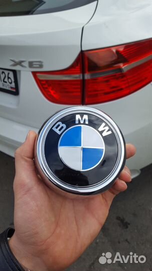 Шильдик c багажника на BMW Х6 E71