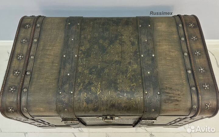 Винтажный сундук Румыния