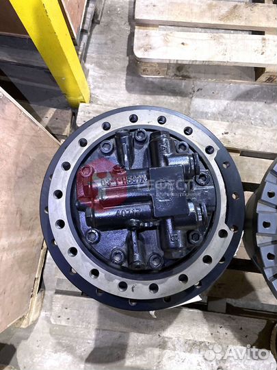 Бортовой редуктор Hitachi ZX210K-5G 9233692