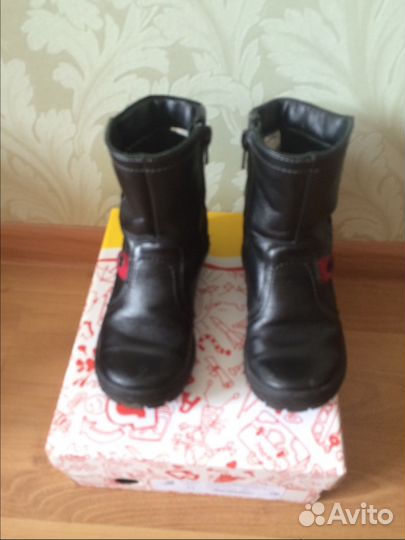 Продам обувь весна - очень 27 размер