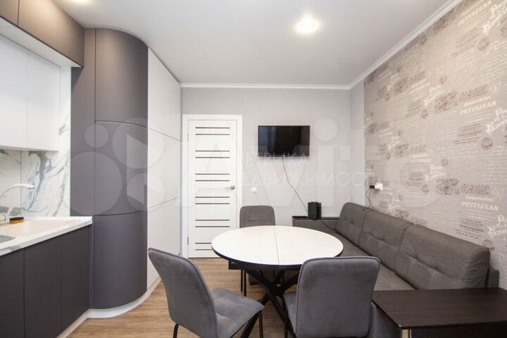 2-к. квартира, 72 м², 7/23 эт.