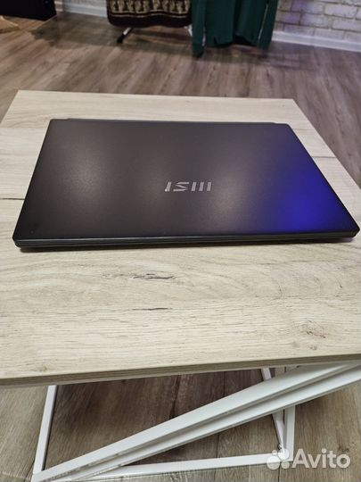 Ноутбук msi 15 b12m