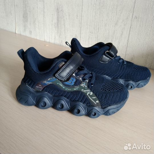 Кросовки на мальчика