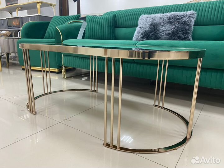 Журнальный стол