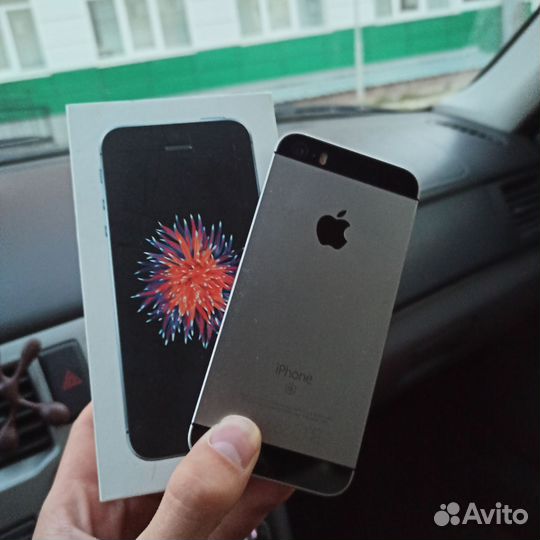 iPhone Se (Ростест)