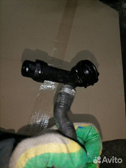 Шланг системы охлаждения BMW 5 F07/F10/F11 рест