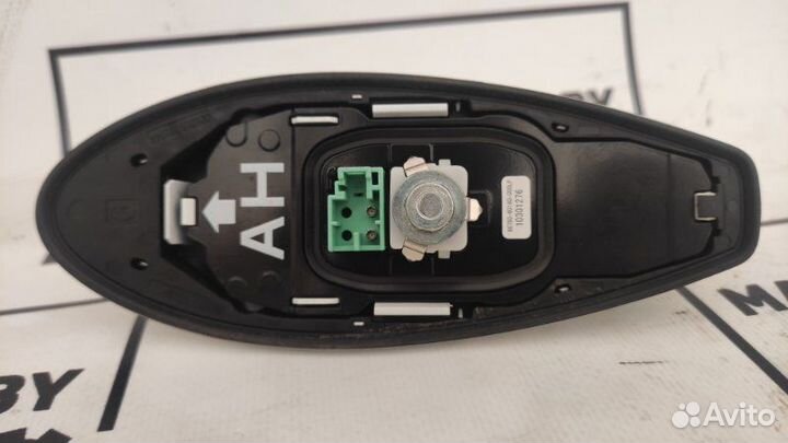 Антенна на крыше Toyota Land Cruiser 300 V35afts