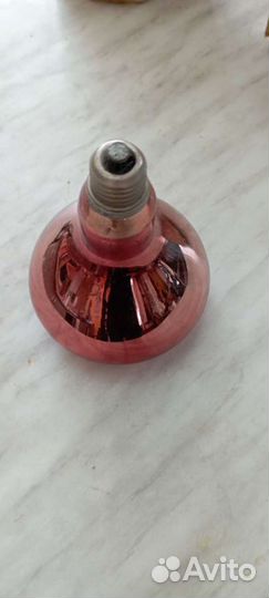 Продаются лампы накаливания из СССР. Красная 250 в