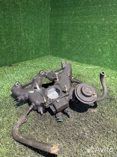 Впускной коллектор toyota corolla 6 1.3