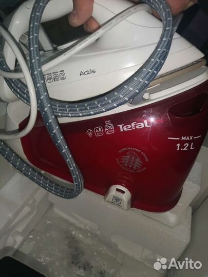 Утюг с парогенератором Tefal