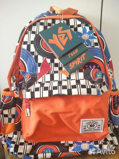 Рюкзаки школьные новые YES