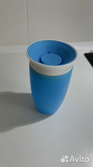 Поильник непроливайка munchkin