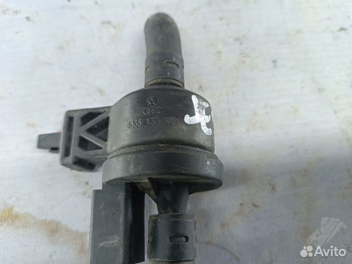 Клапан вентиляции топливного бака Volkswagen Jetta