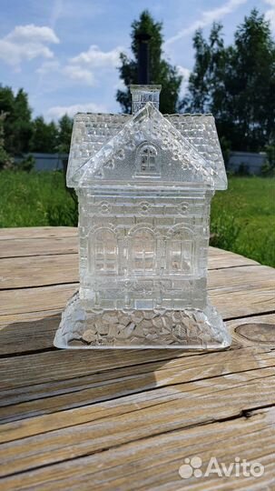 Антикварная шкатулка чайница домик