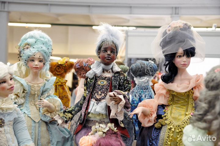 Коллекционная кукла 