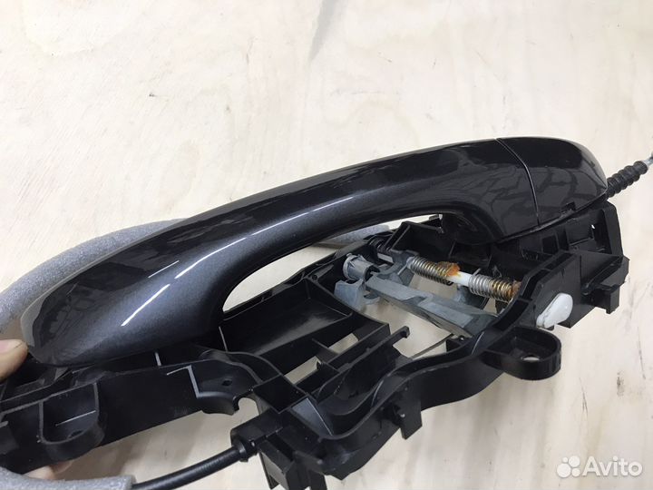 Ручка задней левой двери Passat B8