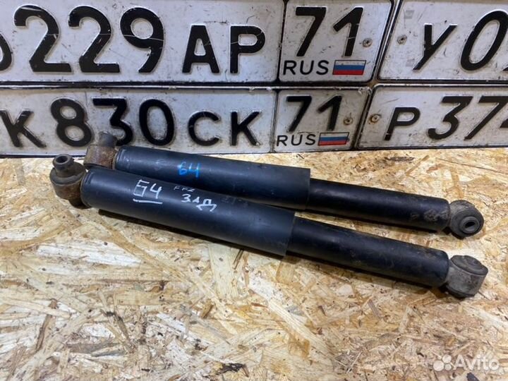 Амортизаторы задние Ford Focus 2 универсал 2.0